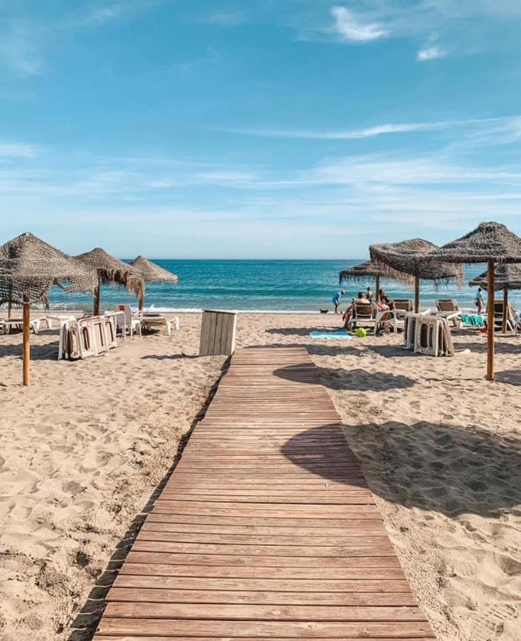 Appartement Palmeras Puerto Paraiso エステポナ エクステリア 写真