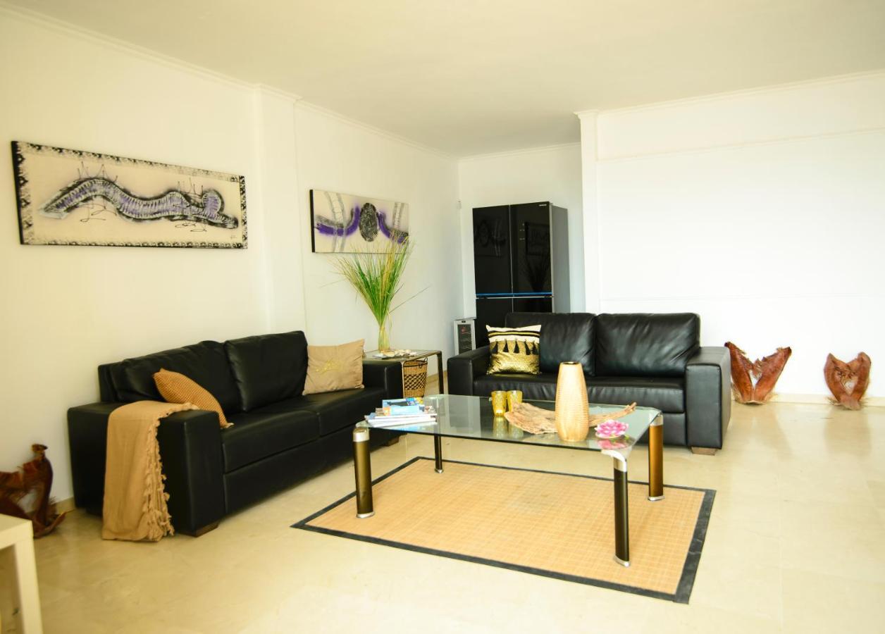 Appartement Palmeras Puerto Paraiso エステポナ エクステリア 写真