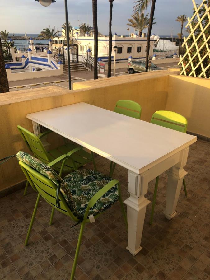 Appartement Palmeras Puerto Paraiso エステポナ エクステリア 写真