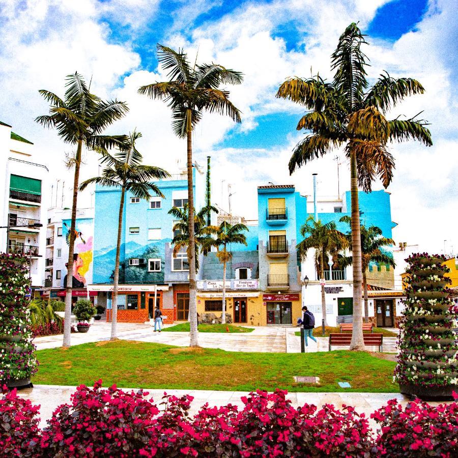 Appartement Palmeras Puerto Paraiso エステポナ エクステリア 写真